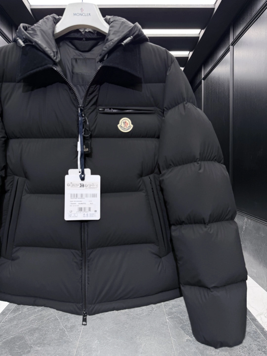 wg.luxury-- 7o9385r Down jacket Nylon laqué item: E-F501J1503H